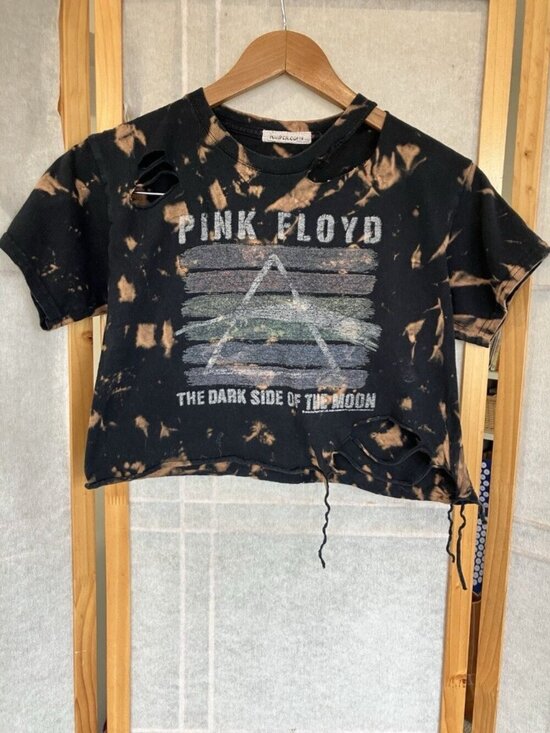 Pink Floyd Tops - Womens Pink Floyd Dark Side Of The Moon Crop Distressed Cotton T-Shirt S/M